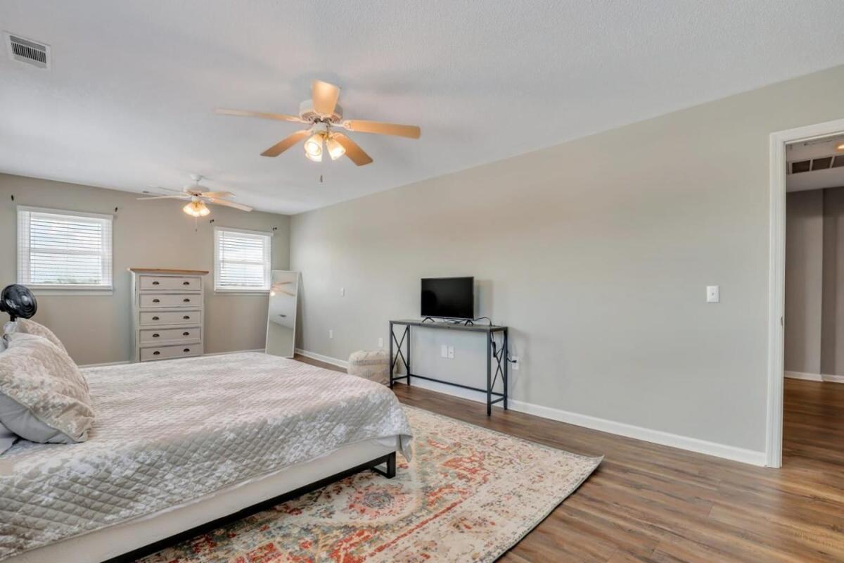 Eagle'S Nest - Spacious Loft Downtown - Near Gsu Statesboro Esterno foto